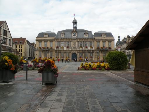  Hôtel de Ville